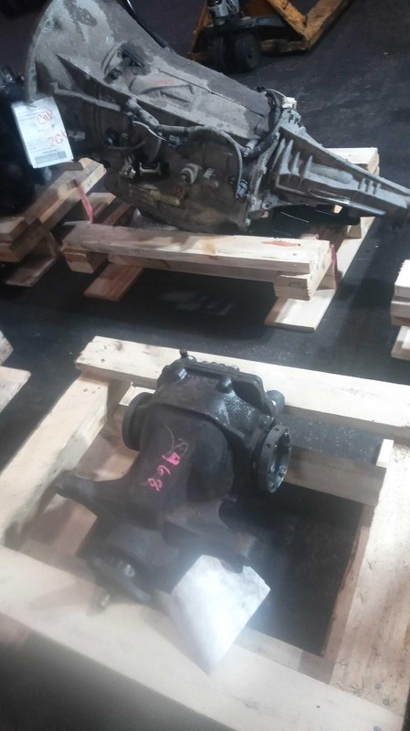 2015 Hyundai Genesis RWD 3.8L Differential Carrier Assembly OEM 114K Miles