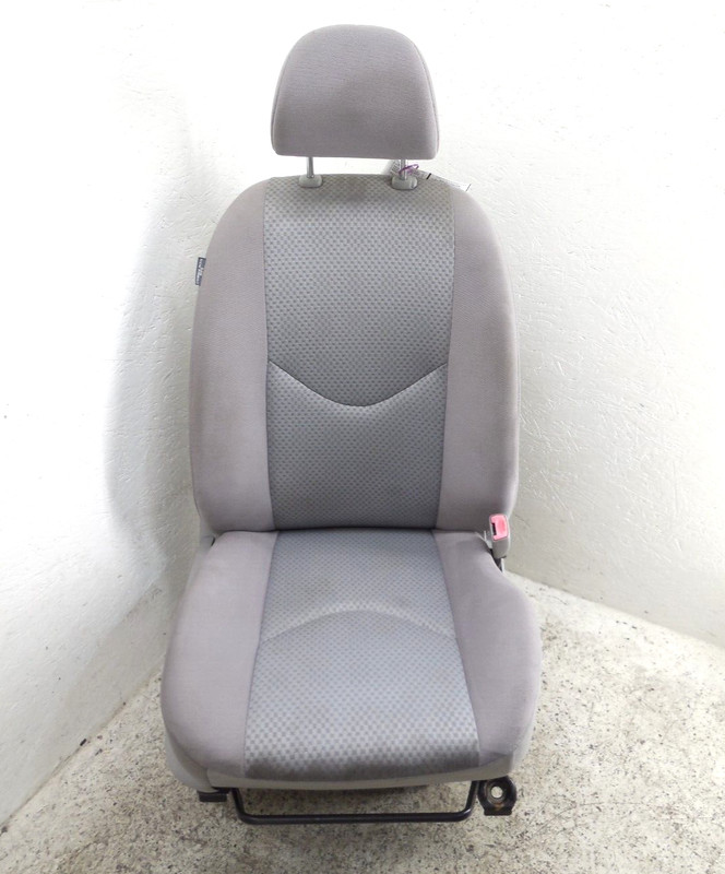 2006-2008 Toyota RAV4 Front Seat Passenger Right RH Manual OEM Cloth