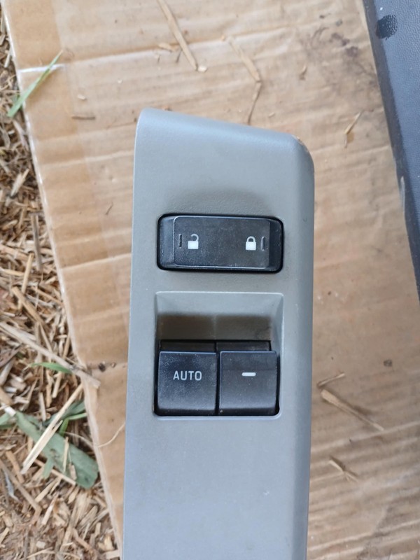 2009-2014 Ford Van E250 Driver Side Master Door Switch OEM#: 7C3Z14529BA