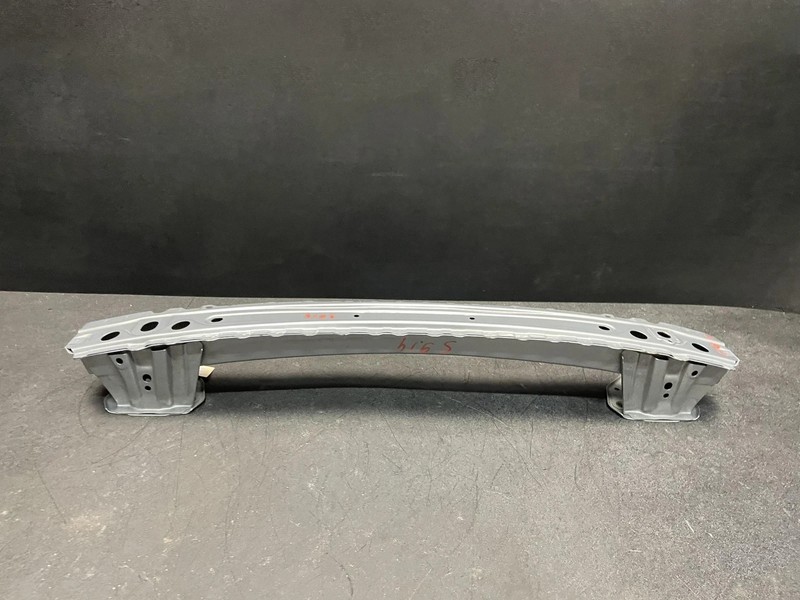 Rear Bumper Reinforcement 2022 Subaru Forester 57711-SJ020-9P 2019 2020 - 2024