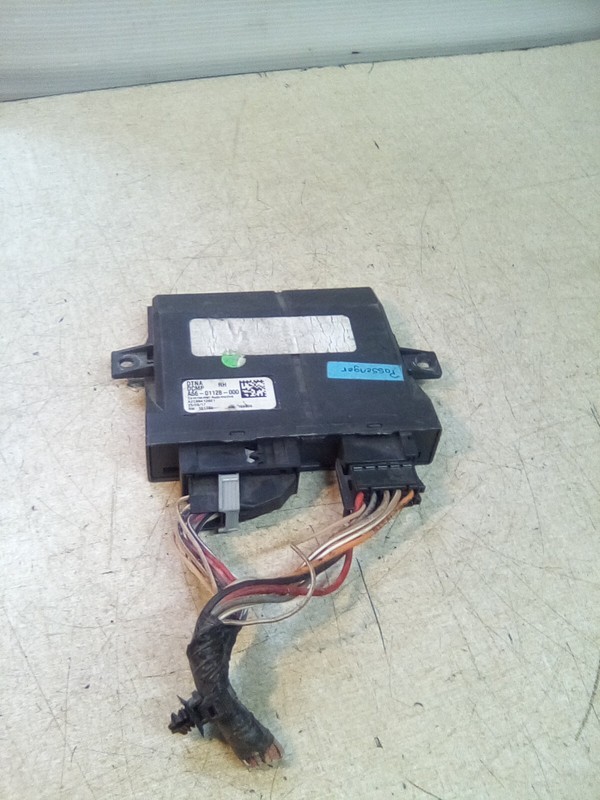 2016 Freightliner Cascadia A66-0128-000 RH Passenger Door Motor
