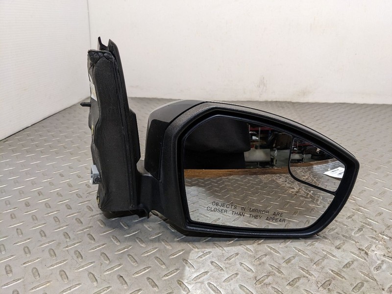 Passenger Side View Mirror Painted Cap Non-heated Fits 17-19 ESCAPE 1134763