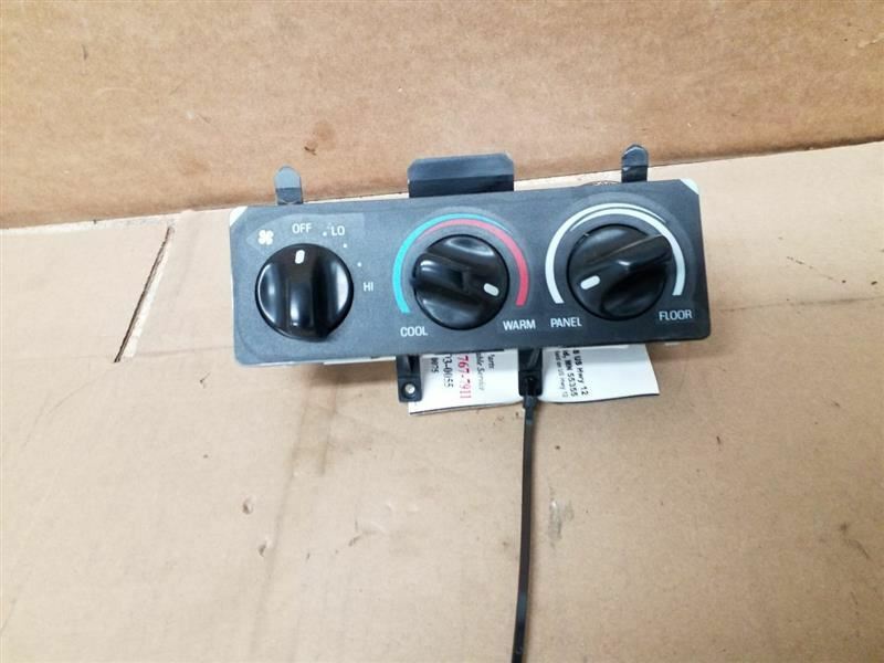 Temperature Control Rear Overhead Console Fits 00-05 EXCURSION 240200