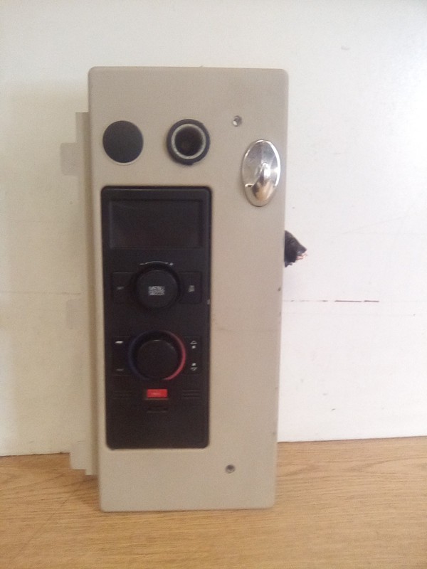 Volvo VNL 20537961, 21693236 Sleeper Control Panel