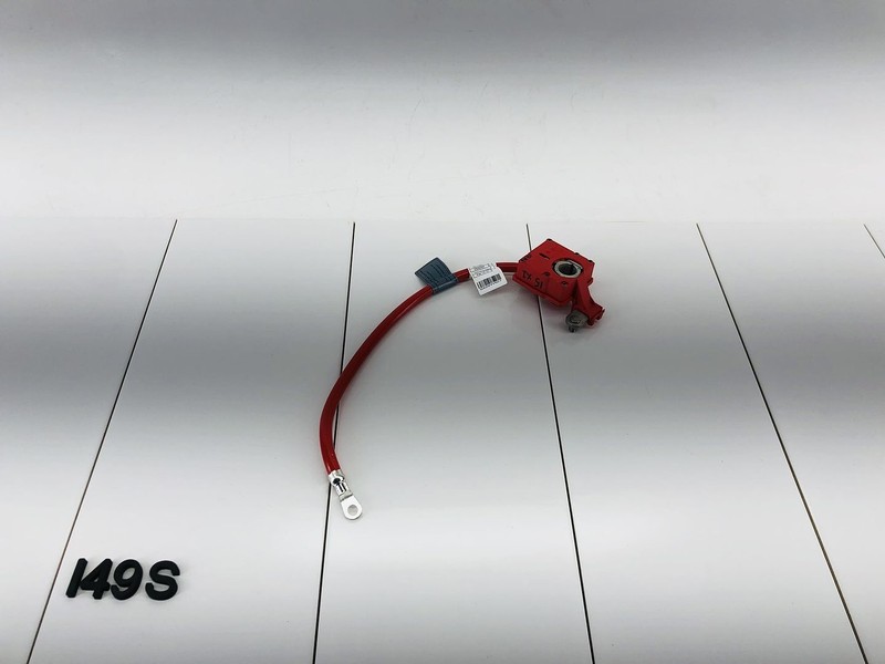 13-15 BMW X1 E84 2.0L X-DRIVE POSITIVE BATTERY TERMINAL CABLE LEAD CONNECTOR OEM