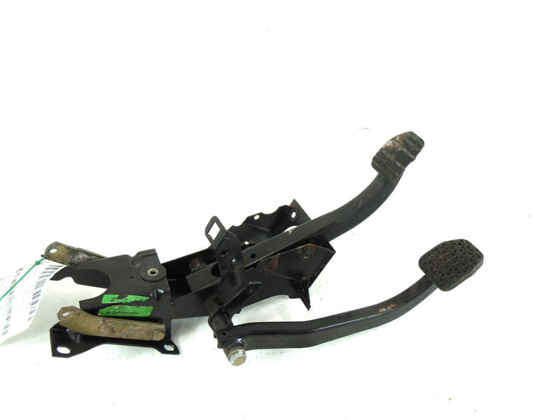 1987 87 BMW 520i 528e E28 EURO Brake & Manual Clutch Pedal Box W/ Bracket OEM