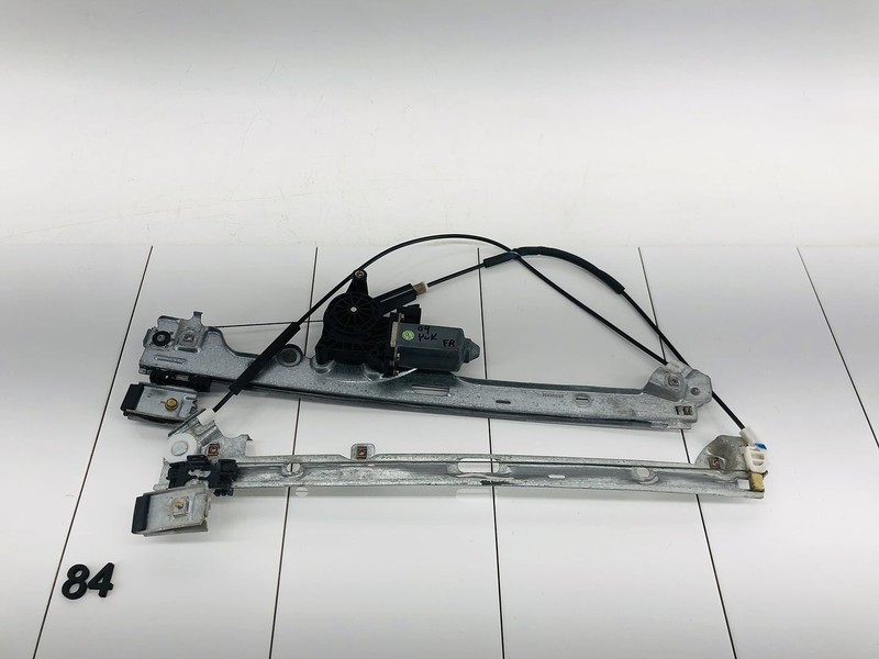 00-14 GMC YUKON XL 1500 FRONT RIGHT SIDE DOOR WINDOW REGULATOR W/ MOTOR OEM