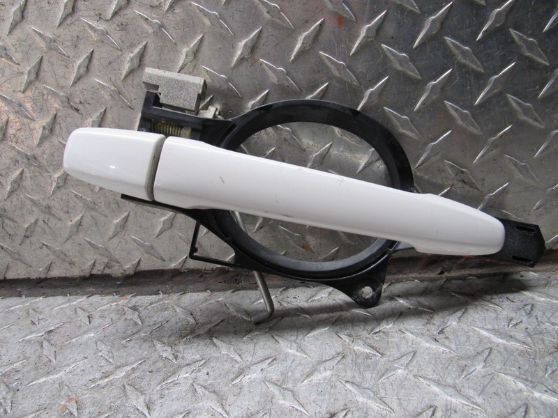 16 17 MITSUBISHI LANCER RIGHT REAR PASSENGER EXTERIOR DOOR HANDLE WHITE PAINTED