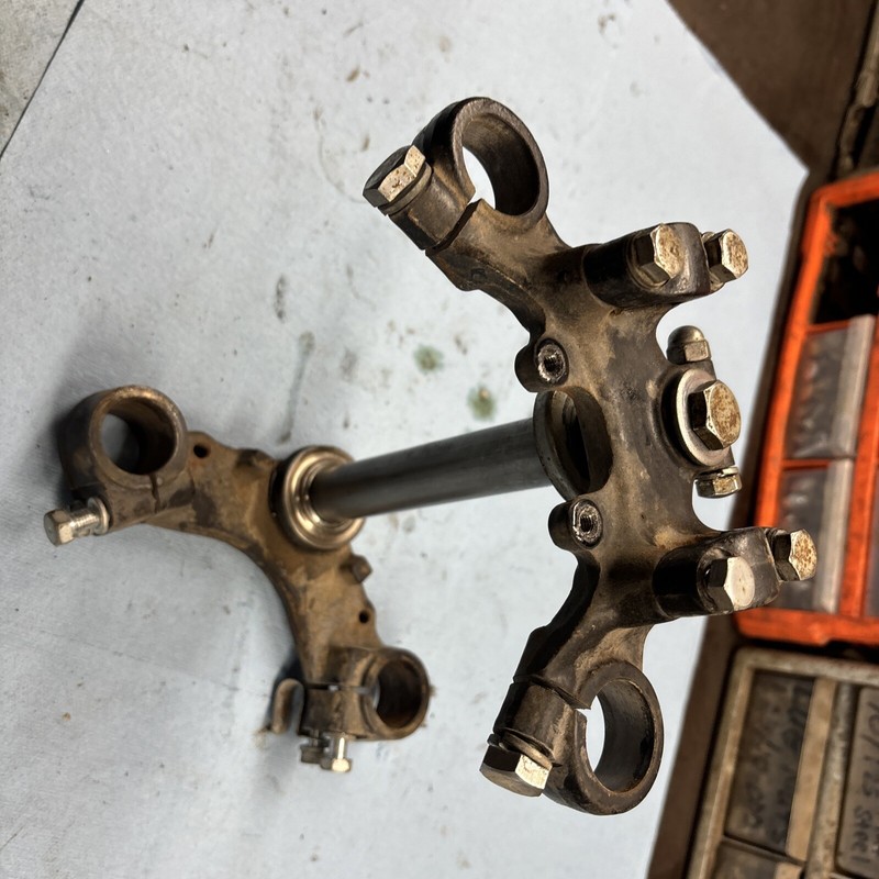 1971 Vintage YamahaAT1 125 Enduro Motorcyce Tripple Clamp Good