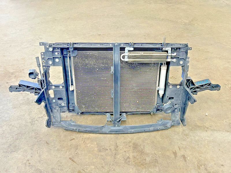 ⭐2009-2012 INFINITI FX35 3.5L V6 COMPLETE RADIATOR SUPPORT F CLIP OEM LOT2520