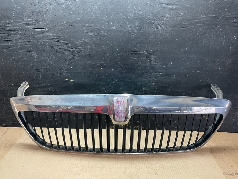 1998 to 2002 Lincoln Navigator Front Upper Grill Grille Oem U7510 DG