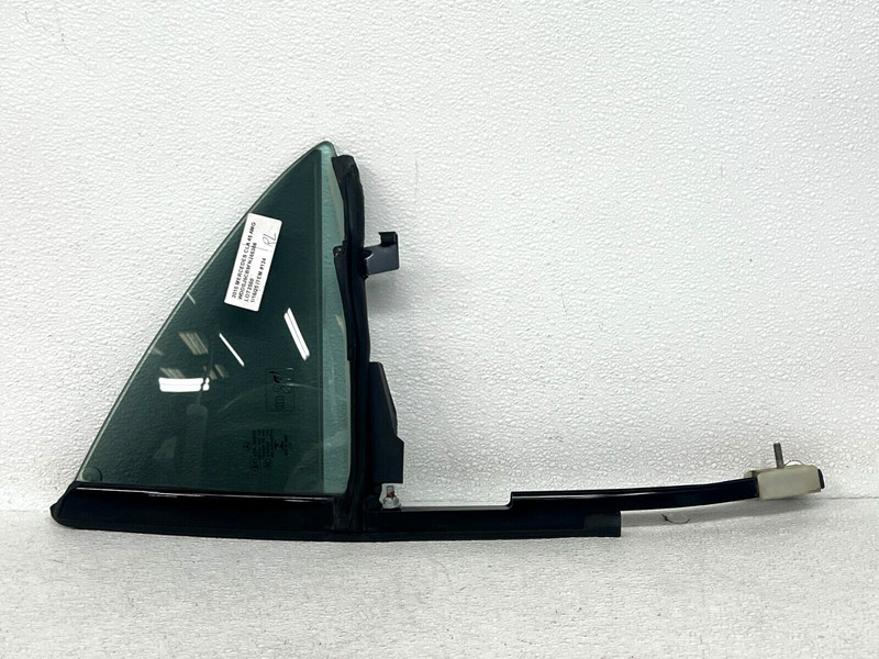 ⭐14-19 MERCEDES BENZ CLA45 AMG REAR LEFT DOOR WINDOW QUARTER GLASS OEM LOT2560