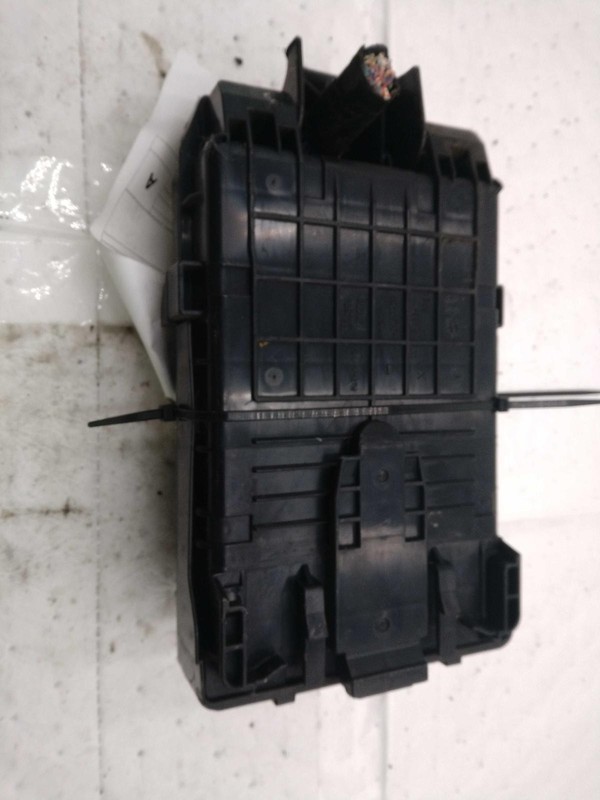 2015 INFINITI Q40 OEM Fuse Box 24312JL00A 24372JK60A Silver 75K Miles