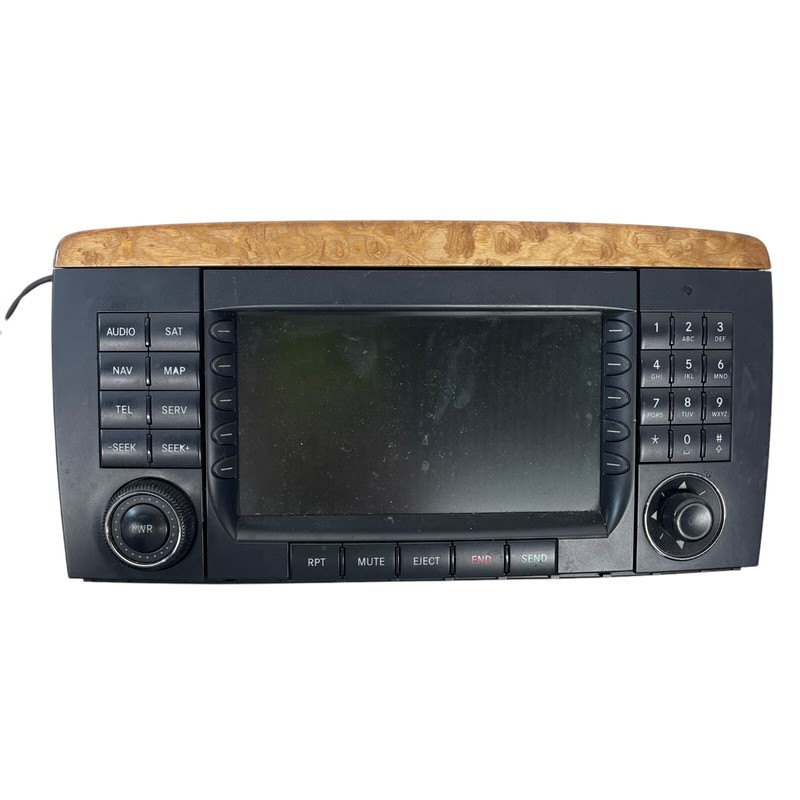 Mercedes-Benz W209 W251 R350 05-09 Command head unit radio navigation CD OEM
