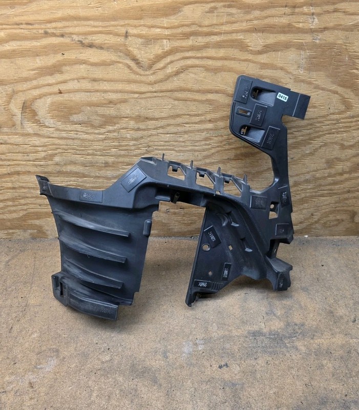 2019 2020 2021 GMC Sierra 1500 Upper Front Bumper Bracket Right RH Side OEM