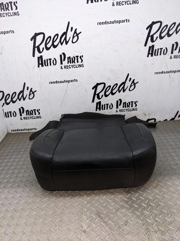 2015 - 2020 SILVERADO FRONT RIGHT PASS SIDE LOWER SEAT CUSHION BOTTOM OE 1192855