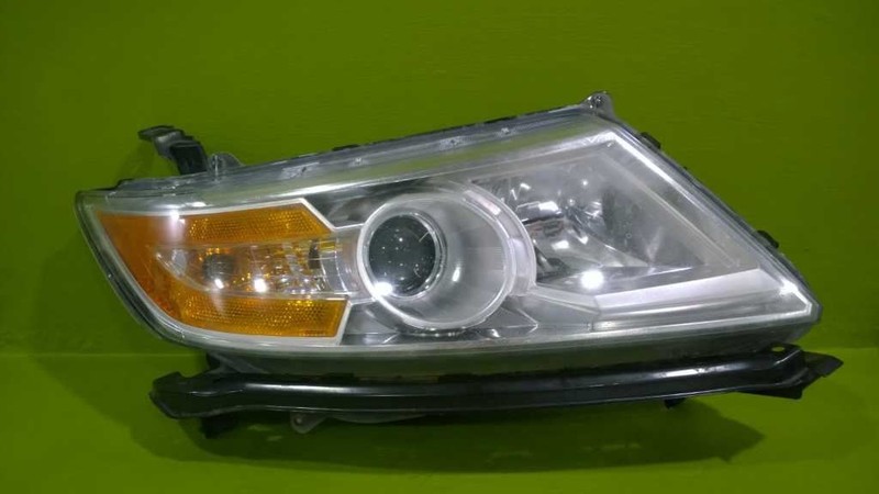 11 12 13 ODYSSEY PASSENGER RIGHT HALOGEN HEADLIGHT LAMP OEM 3542-28