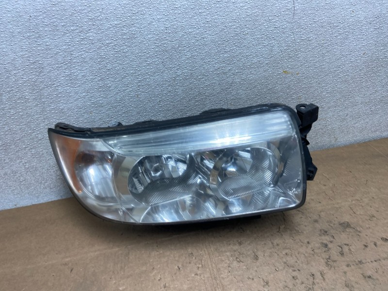 2006-2008 Subaru Forester Right Passenger Rh Headlight Halogen Y7115 DW