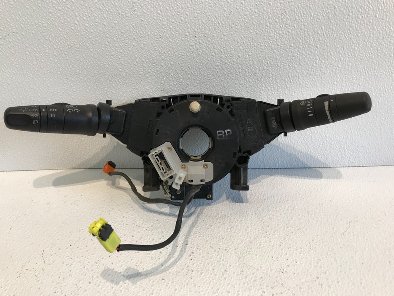 03-07 G35 Coupe Headlight and Wiper Switch OEM 47945-AS500