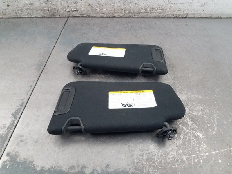 2015 Nissan Juke Nismo RSSun Visors#0317 J2
