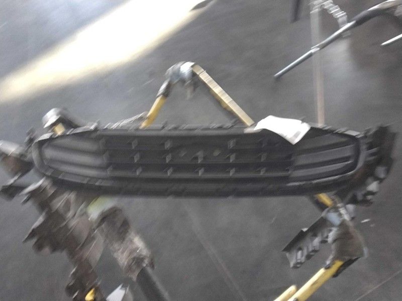 2019 Ford Transit Connect Grille White OEM KT1Z8200AB 136K Miles Used