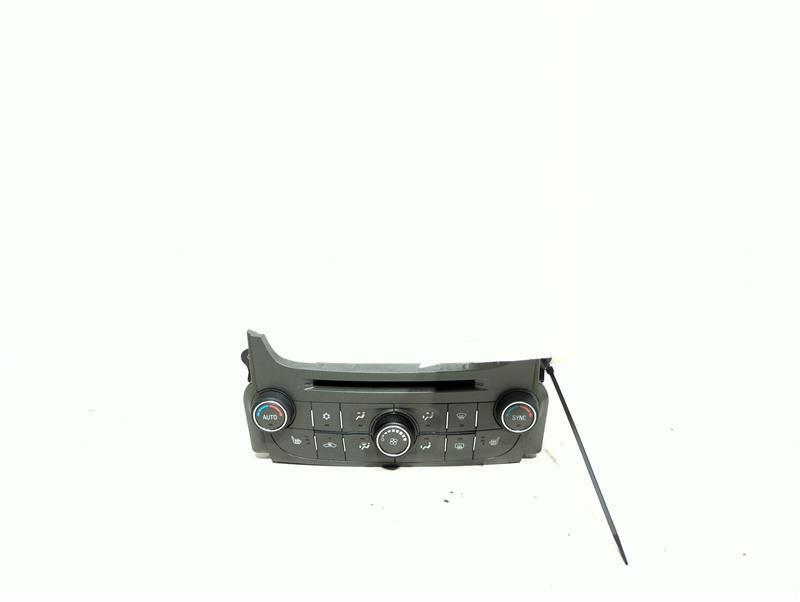 2013 Chevrolet Malibu A/C Selector Switch Temp Control OEM 22854774 Used