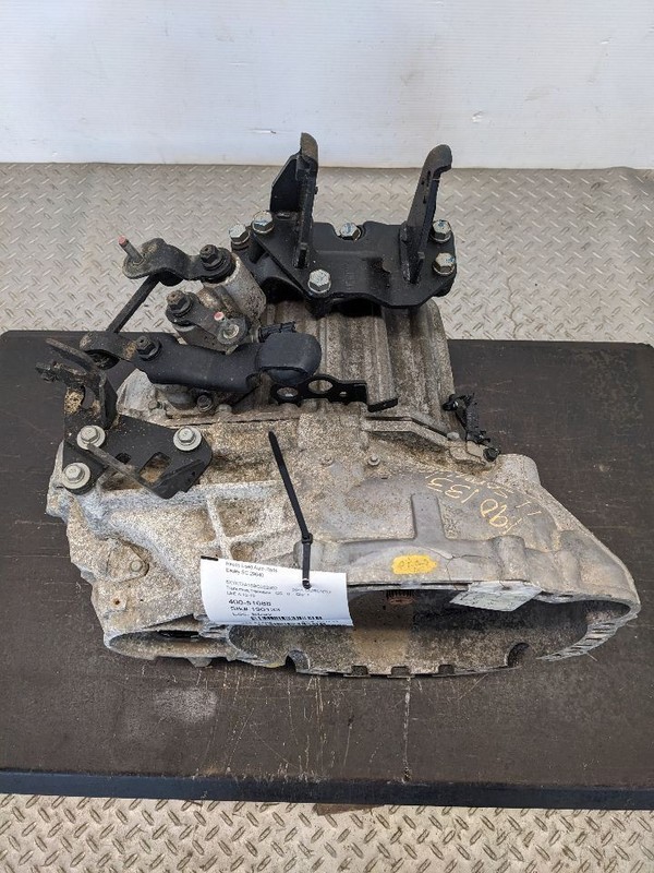 Manual Transmission 2.4L 4 Cylinder Fits 11-13 SORENTO 883421