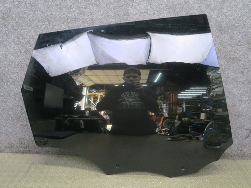 2014-2022 RANGE ROVER SPORT L494 REAR RIGHT DOOR GLASS WINDOW