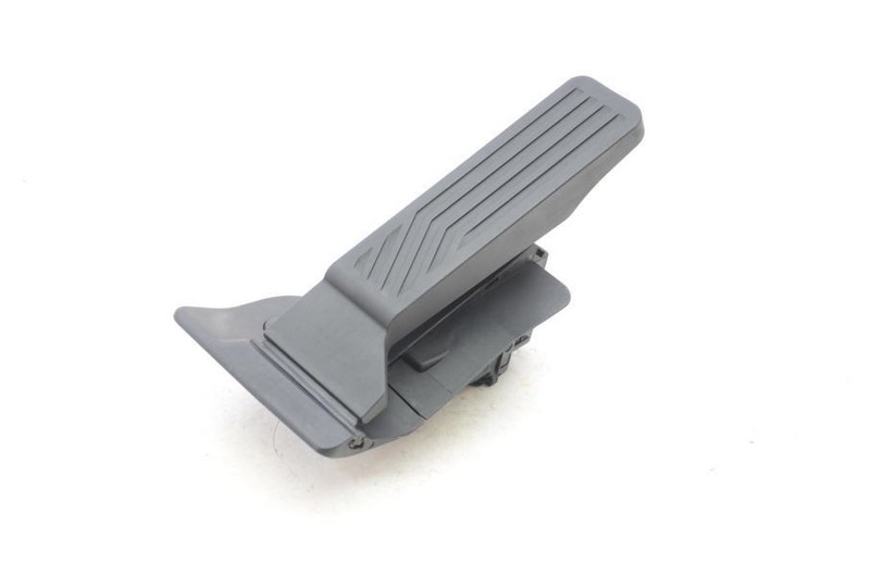 2016-2018 Mazda Miata ND Accelerator Gas Pedal Assembly N24341600