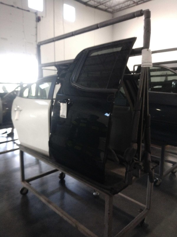 GMC Sierra 1500 2021 Right Rear Door 730942 5743