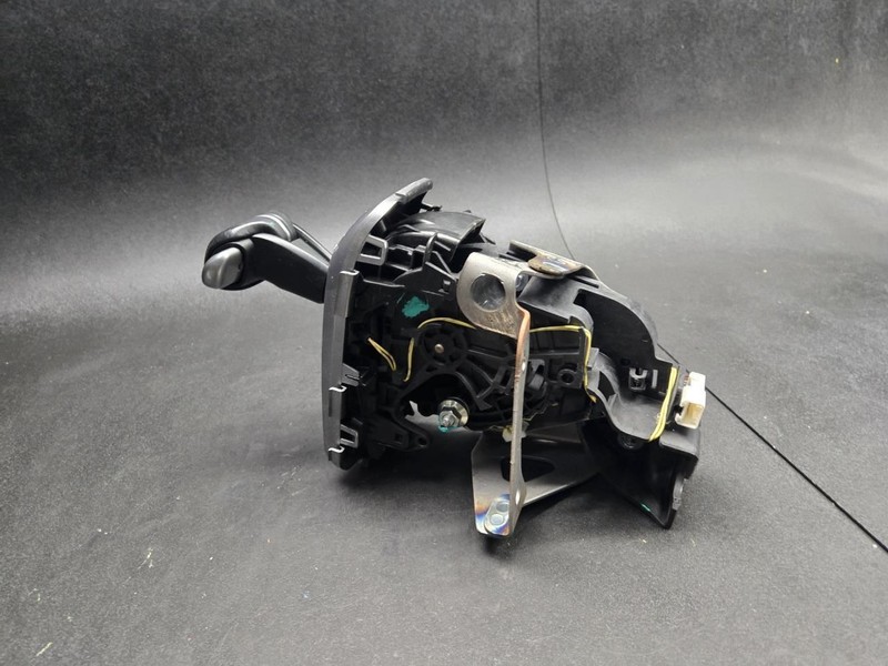 Transmission Floor Shifter 2019 Honda CR-V 54200-TLA-A64 2017 2018 2020 - 2022 X