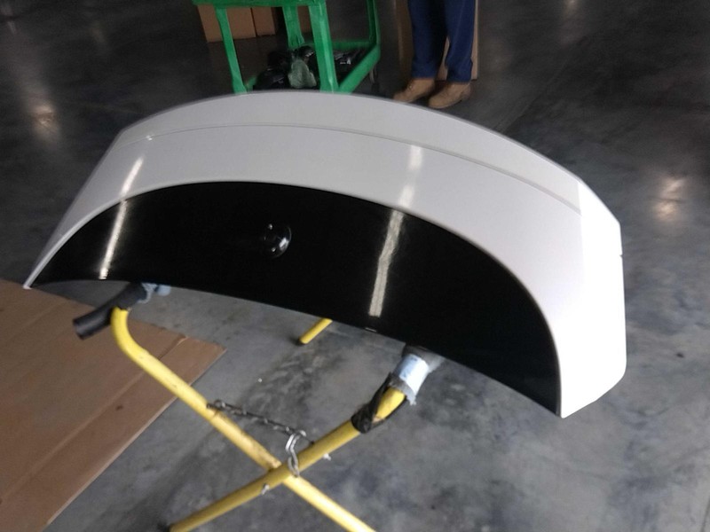 2015 Lincoln MKZ Deck Lid Trunk Lid White OEM 396424 - 110K Miles