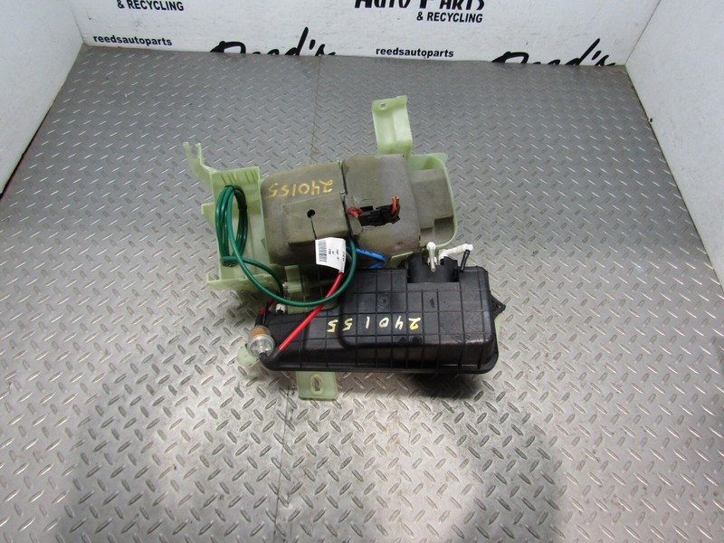 2007-2014 OEM Mercedes W221 S550 Air Suspension Compressor Pump Valve Block