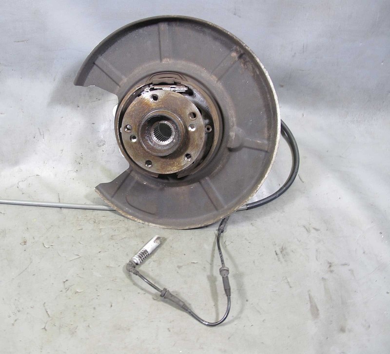 BMW E63 E64 M6 Right Rear Wheel Hub Carrier Bearing Assembly 2007-2010 USED OEM