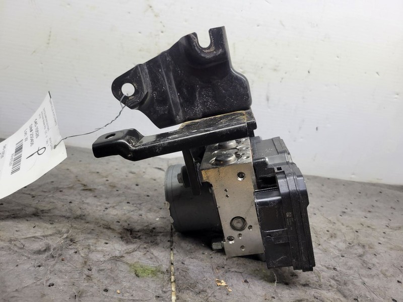 Anti-Lock Brake Part FWD Fits 18-20 INFINITI QX60 1675201