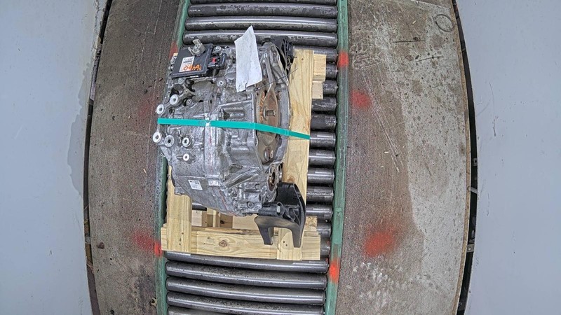 2017 Cadillac XT5 Automatic Transmission Assembly FWD 68K Miles OEM 24279532