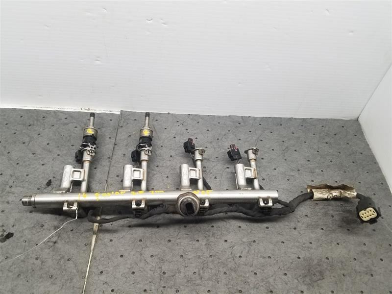 Fuel Injection Parts Gasoline 2.0L With Turbo VIN 9 Fits 13-18 FOCUS 1143208