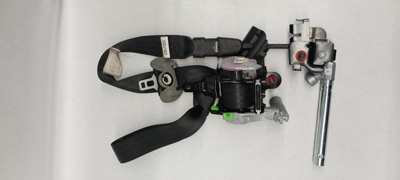 2017 HYUNDAI ACCENT Front Seat Belt passenger retractor OEM 17