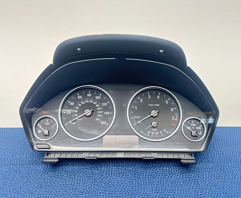 12-20 BMW F30 3/4 Series Dash Instrumental Cluster Speedometer Display MPH OEM