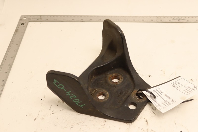 2017-2024 INTERNATIONAL LT625 SUPPORT BUMP STOP MOUNT 4072318C1 BRACKET OEM