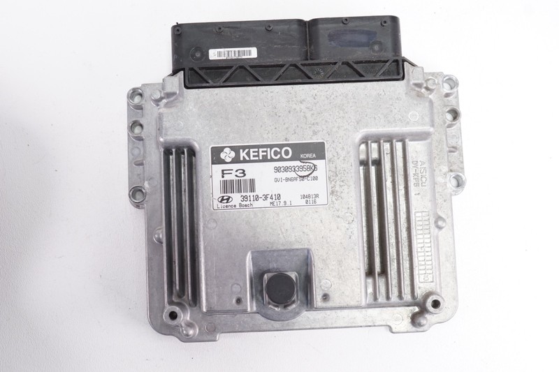 HYUNDAI EQUUS ECM PCM Engine Control Module 4.6L OEM 2011