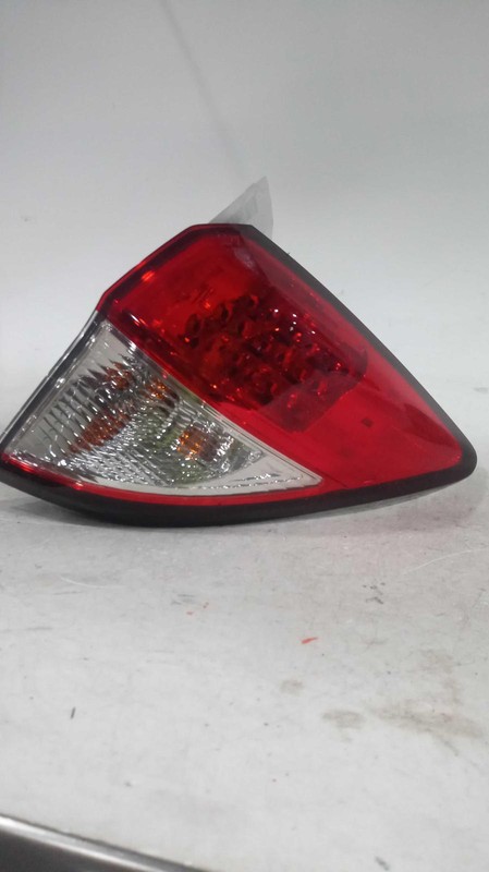 2021 Honda HR-V Right Tail Light Assembly Black OEM 675149 61K Miles