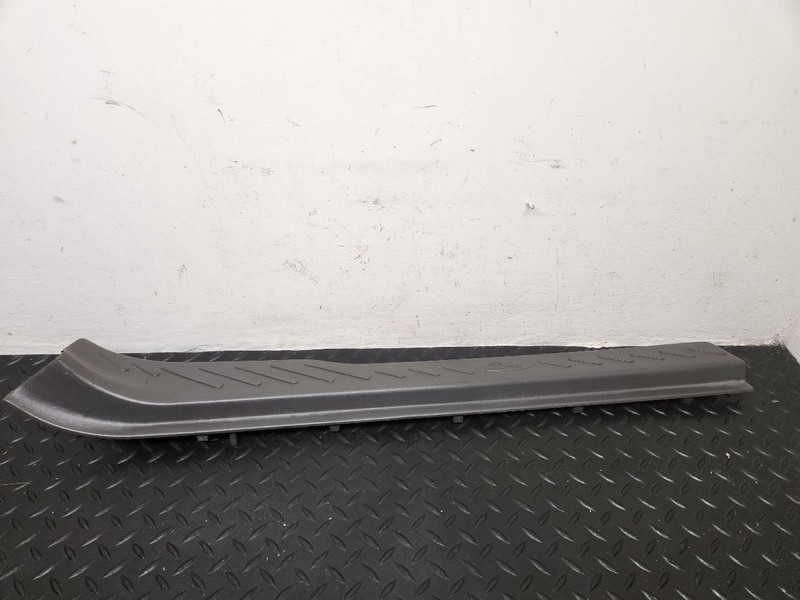 99-04 Ford F150 Super Cab Front Left Driver Scuff Plate Gry OEM XL3Z-1513209-AAB