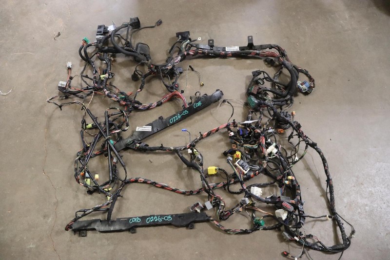 2011 RAM 1500 CREW CAB RWD 5.7L HEMI CAB BODY WIRE WIRING HARNESS OEM