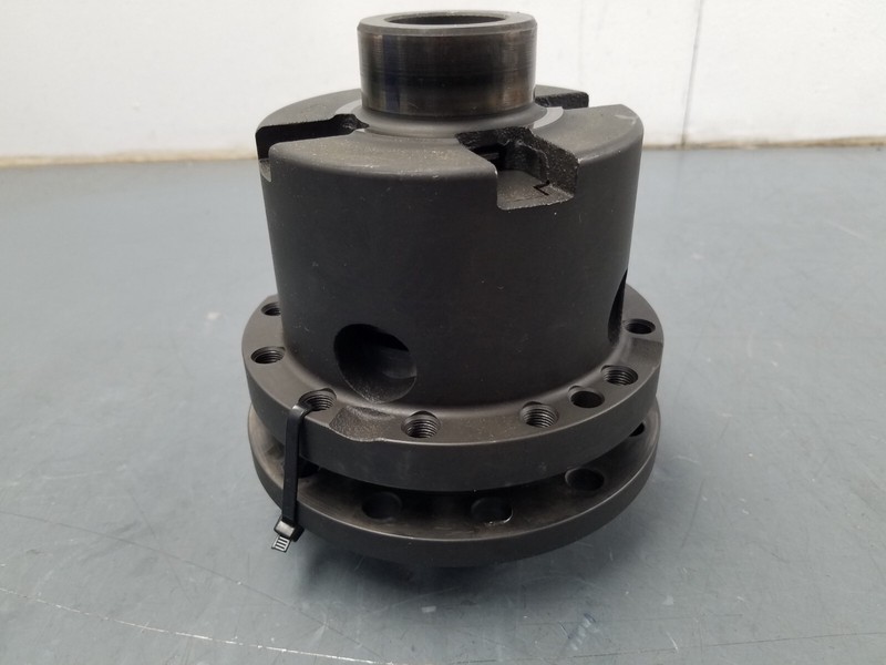Lamborghini GallardoOEM Rear Differential Carrier #7691 B5