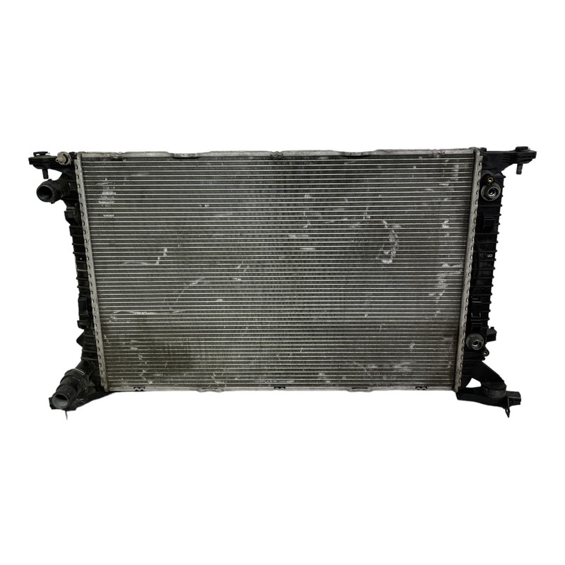 Audi A4 B8 A5 8T Q5 2009-2016 OEM Engine Cooling Radiator 8K0121251T