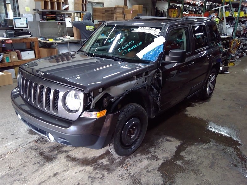 Windshield Wiper Motor Includes Linkage Fits 07-17 PATRIOT 1769396