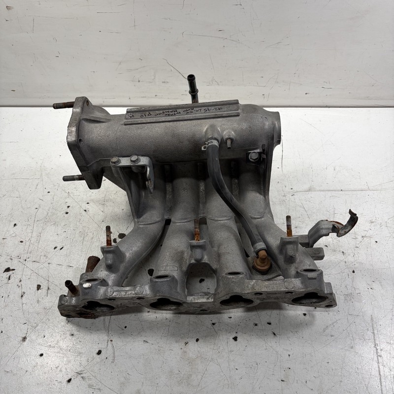 92-00 Honda Civic JDM D15B Intake Manifold P10 OEM