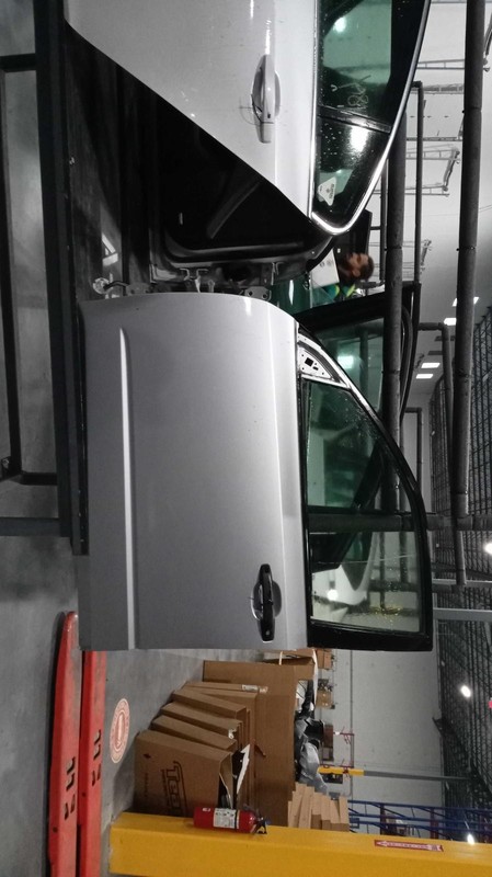 2013 Subaru Forester Left Front Door Silver OEM 379269 105K Miles