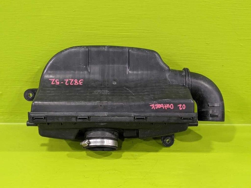 02 OUTBACK 2.5L AIR CLEANER BOX OEM 3822-52